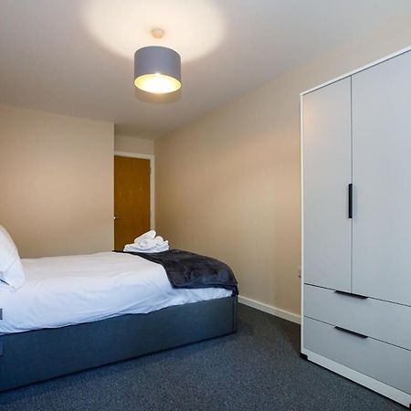 Fantastic Modern 2 Bedroom Apartment, Mánchester Exterior foto