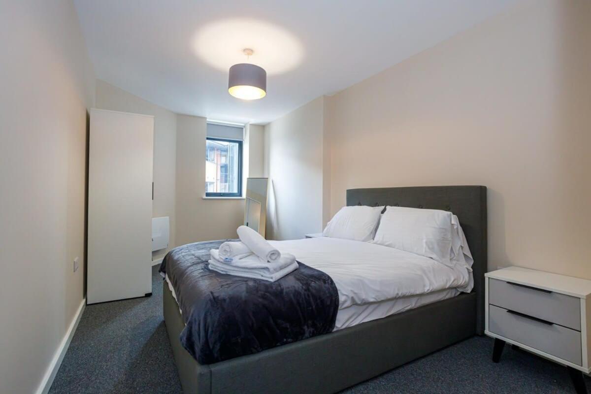 Fantastic Modern 2 Bedroom Apartment, Mánchester Exterior foto