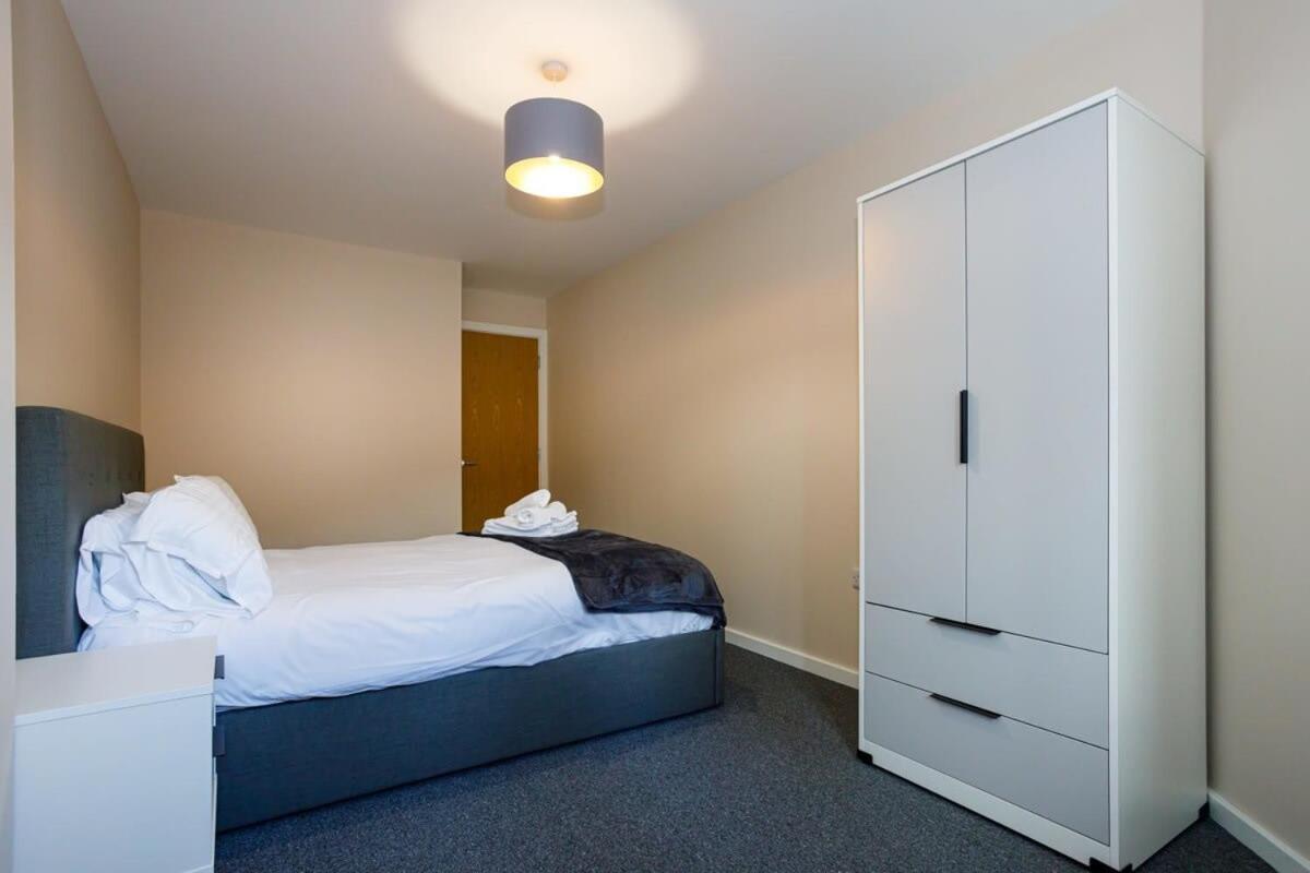 Fantastic Modern 2 Bedroom Apartment, Mánchester Exterior foto
