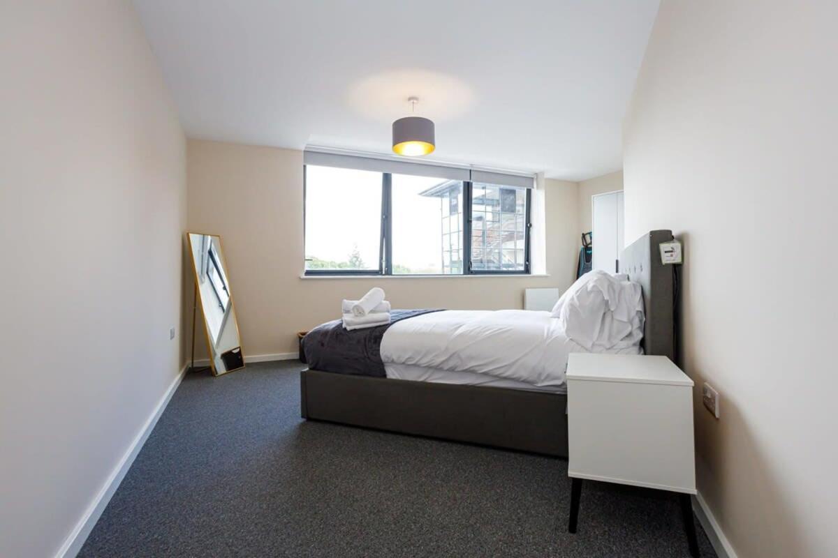 Fantastic Modern 2 Bedroom Apartment, Mánchester Exterior foto