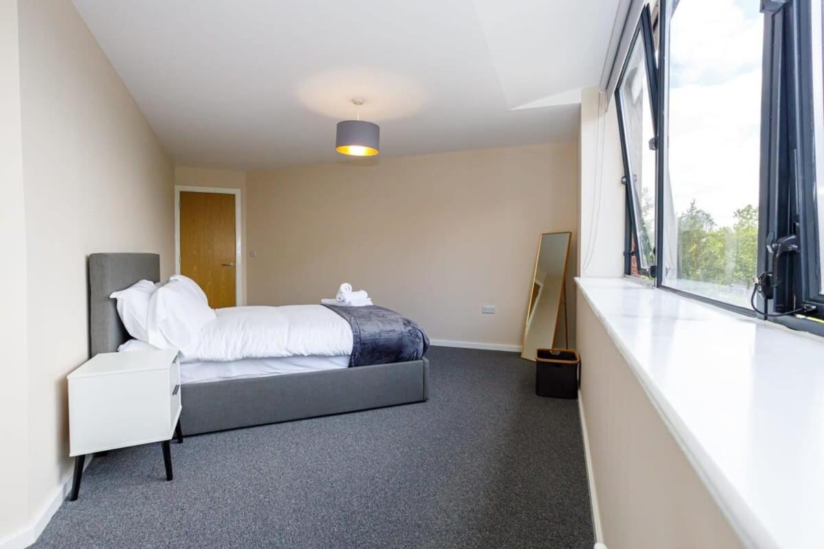 Fantastic Modern 2 Bedroom Apartment, Mánchester Exterior foto